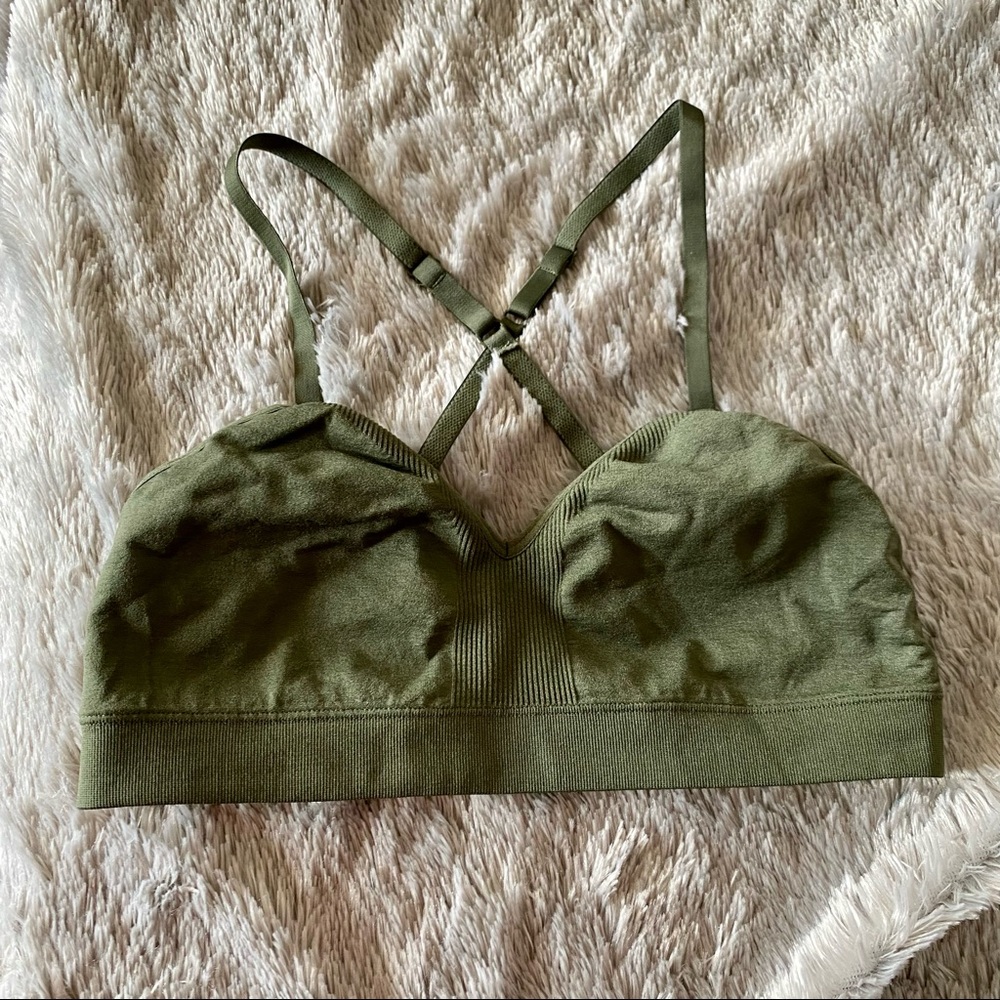 Olive Criss-Cross Sports Bra (Size M)